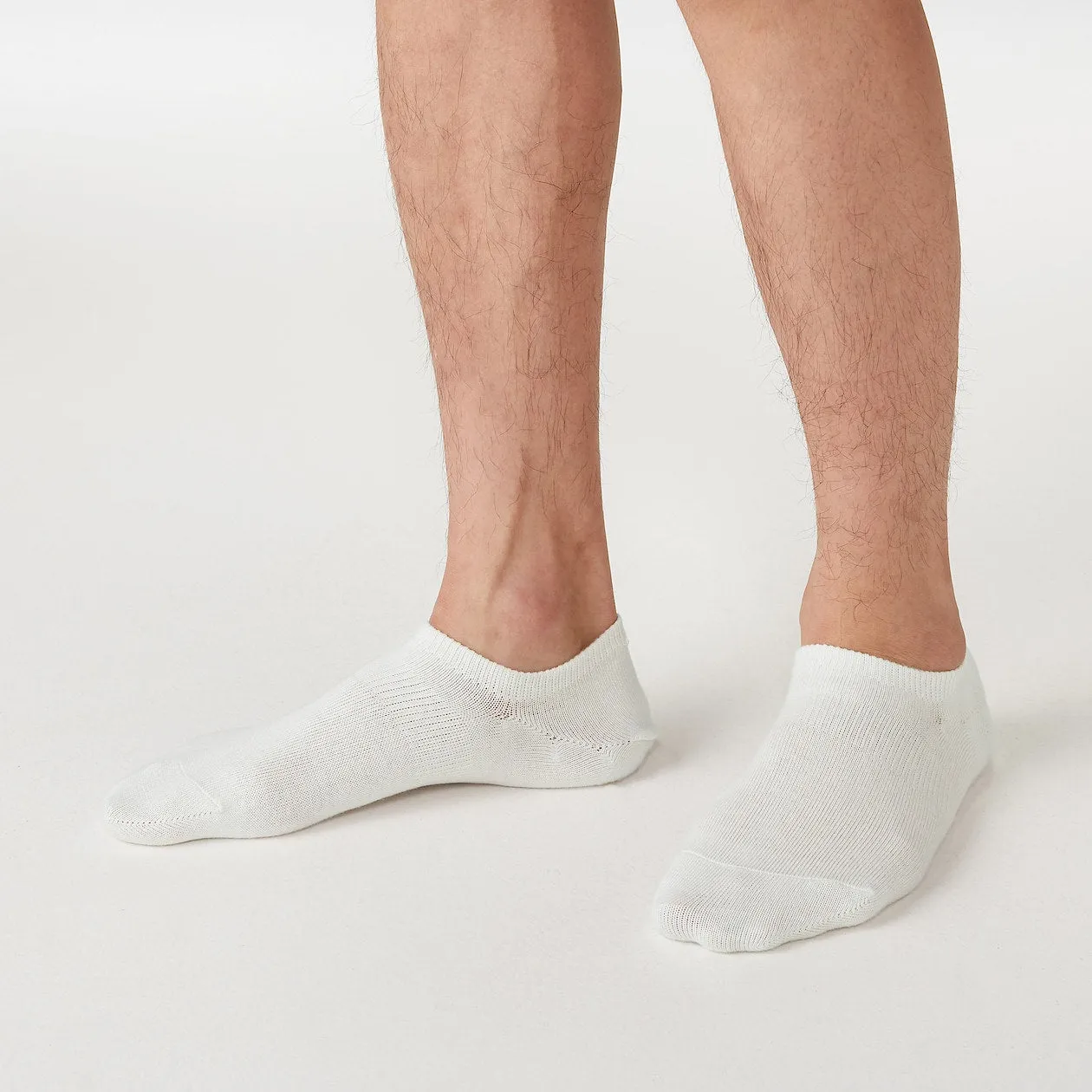 Right Angle Sneaker-In Socks